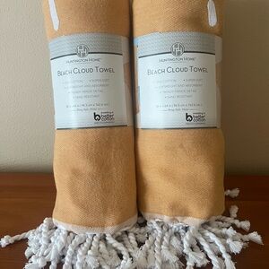 Beach Cloud Towels (2) New in package